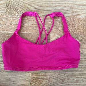 Women’s lululemon sports bra
